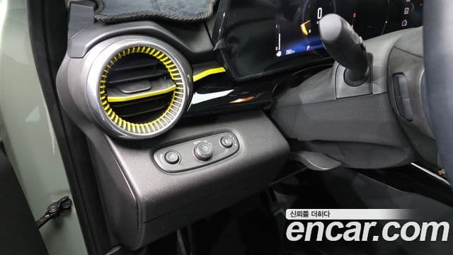 Chevrolet(GM대우) Trax кроссовер 1.2 ACTIV, 2024 13