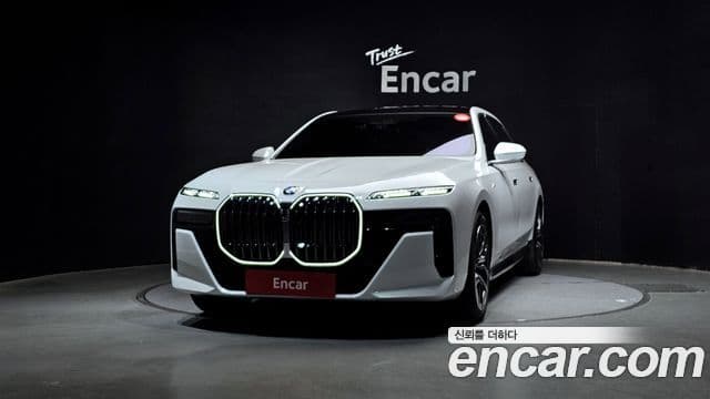 BMW 7시리즈 (G70) 740i xDrive M Sport, 2025 3