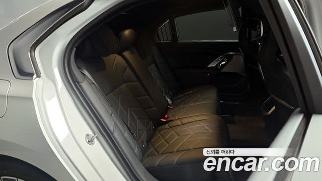 BMW 7시리즈 (G70) 740i xDrive M Sport, 2025 12