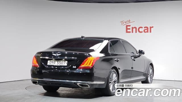 Genesis EQ900 Luxury, 2018 2