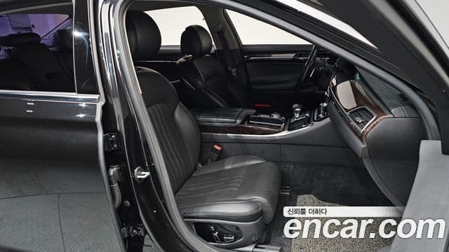 Genesis EQ900 Luxury, 2018 10