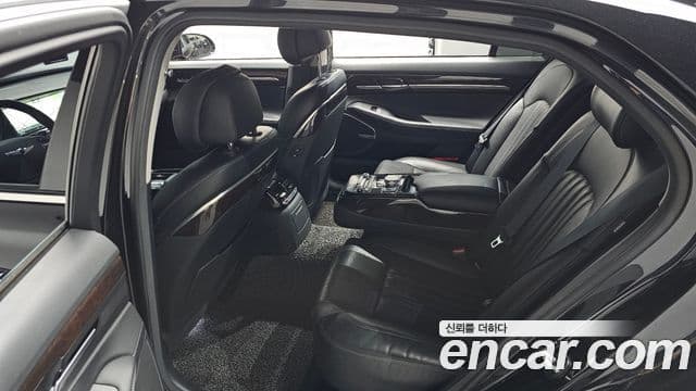 Genesis EQ900 Luxury, 2018 12