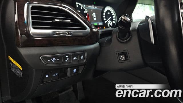 Genesis EQ900 Luxury, 2018 16