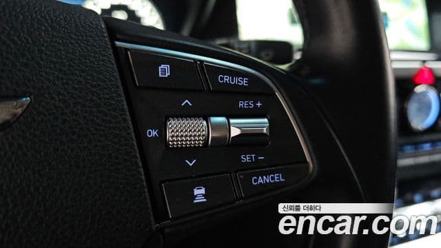 Genesis EQ900 Luxury, 2018 17