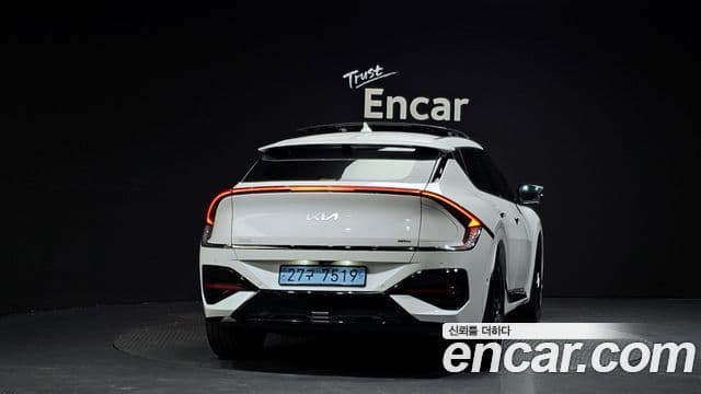 Kia The / новый New EV6 GT Line, 2025 4