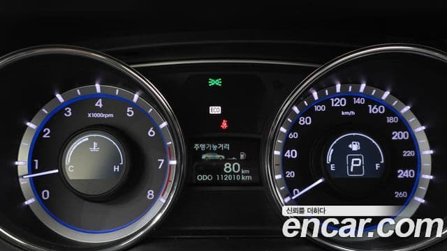 Hyundai YF Sonata топовая версия, 2010 8