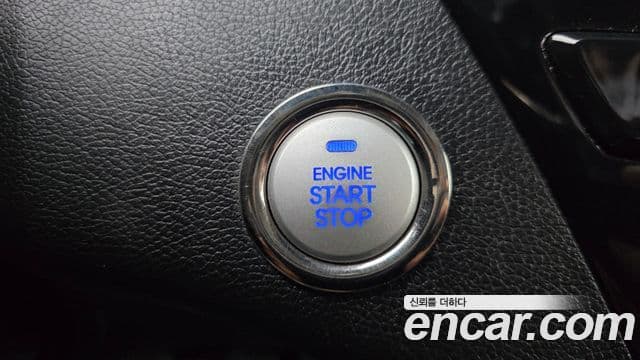 Hyundai YF Sonata топовая версия, 2010 16