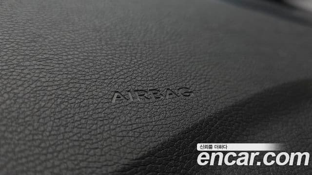 Hyundai YF Sonata топовая версия, 2010 19