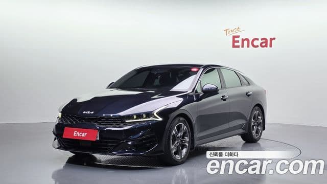 Kia K5 3세대 Signature, 2022 1