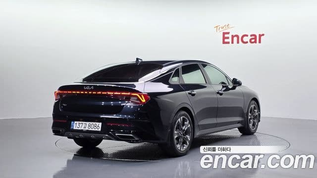 Kia K5 3세대 Signature, 2022 2