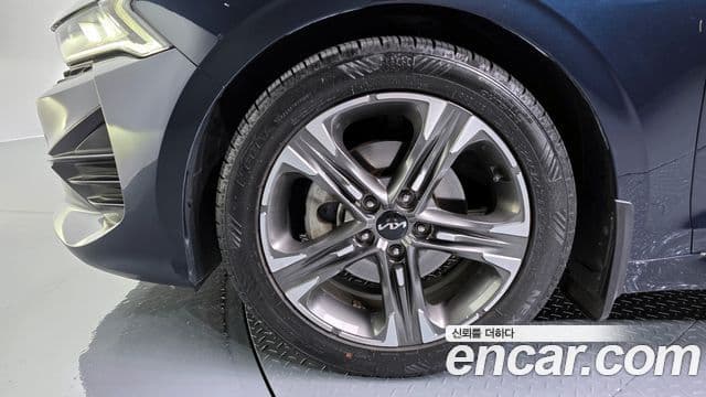 Kia K5 3세대 Signature, 2022 все фото