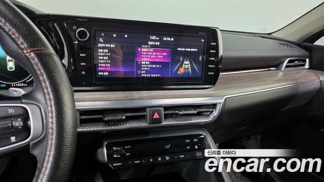 Kia K5 3세대 Signature, 2022 14