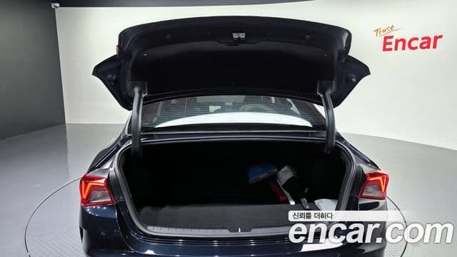 Kia K5 3세대 Signature, 2022 20