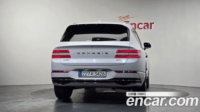 Genesis GV80, 2024 4