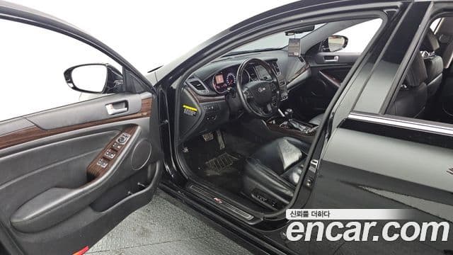 Kia The / новый New K7 Luxury, 2015 10