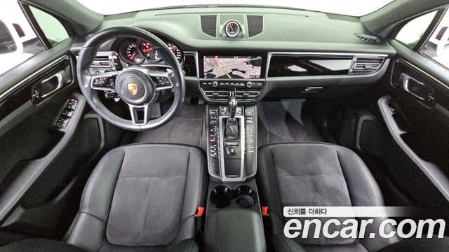 Porsche Macan 95B, 2020 7