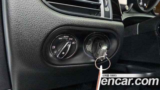 Porsche Macan 95B, 2020 15