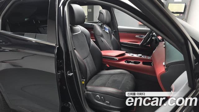 Genesis GV70, 2021 12