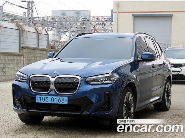 BMW iX3 M Sport, 2022 2