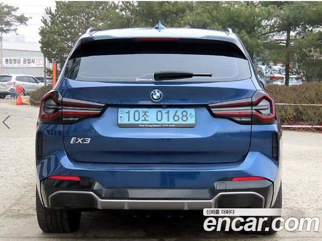 BMW iX3 M Sport, 2022 4