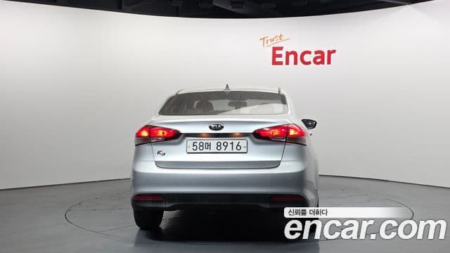 Kia The / новый New K3 Trendy, 2016 4