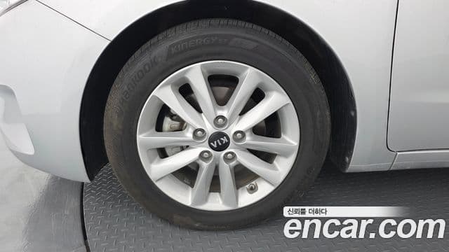 Kia The / новый New K3 Trendy, 2016 все фото