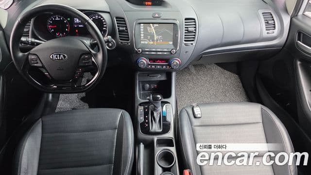 Kia The / новый New K3 Trendy, 2016 7