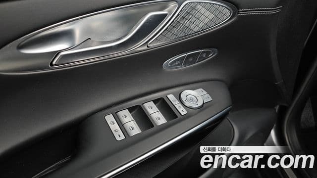 Genesis GV70, 2021 18