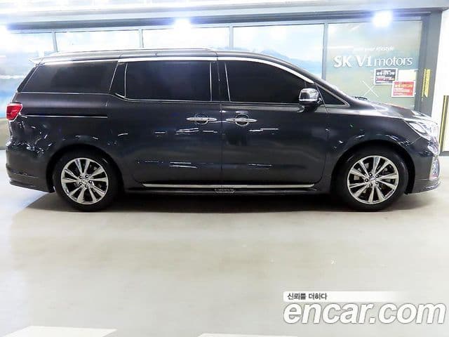 Kia The / новый New Carnival Prestige, 2020 все фото