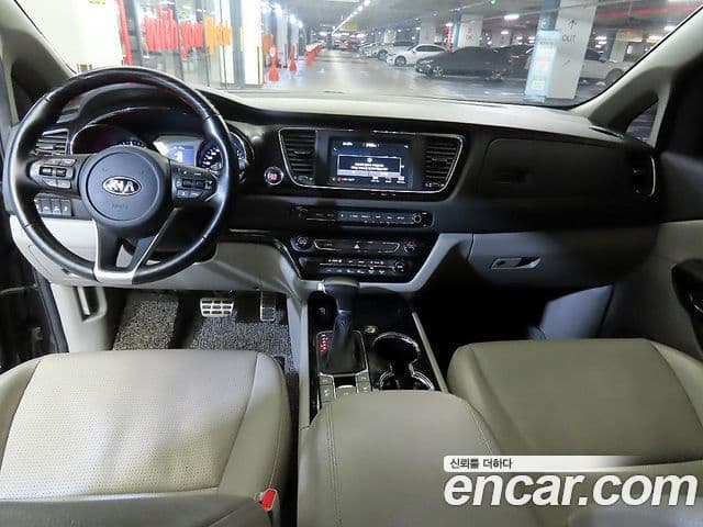 Kia The / новый New Carnival Prestige, 2020 6