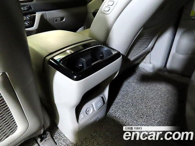 Kia The / новый New Carnival Prestige, 2020 14