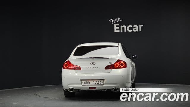 Infiniti G25 V36, 2013 4