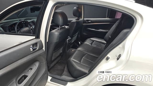 Infiniti G25 V36, 2013 11