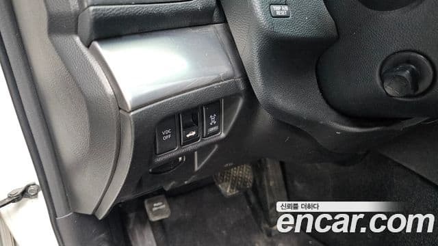 Infiniti G25 V36, 2013 17