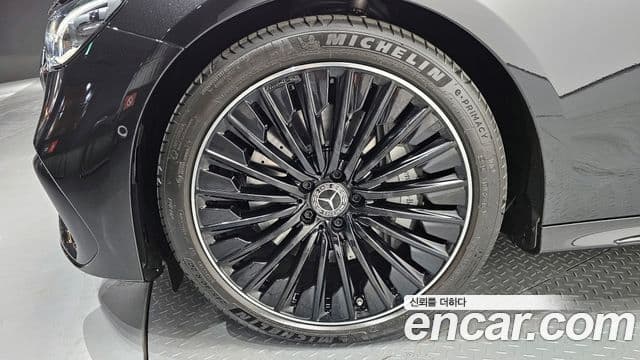 Mercedes-Benz E-класс W214 AMG Line, 2026 все фото