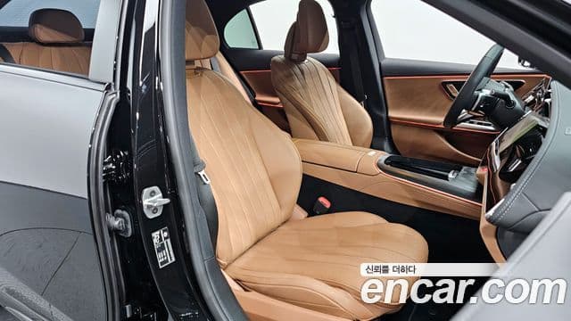 Mercedes-Benz E-класс W214 AMG Line, 2026 10