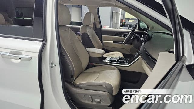 Kia Carnival 4세대 Signature, 2022 10