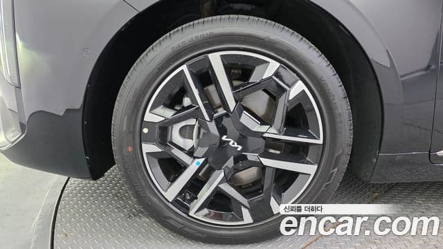 Kia The / новый New K8 Noblesse, 2025 все фото