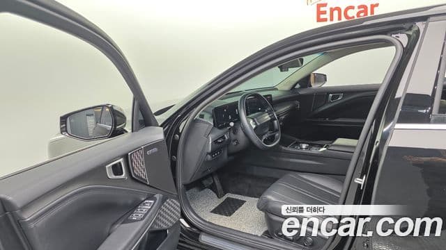 Kia The / новый New K8 Noblesse, 2025 11