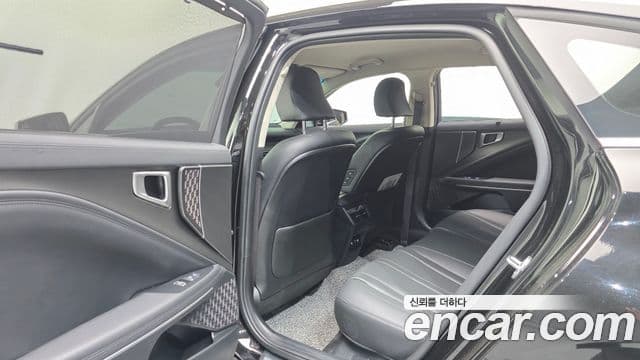 Kia The / новый New K8 Noblesse, 2025 17