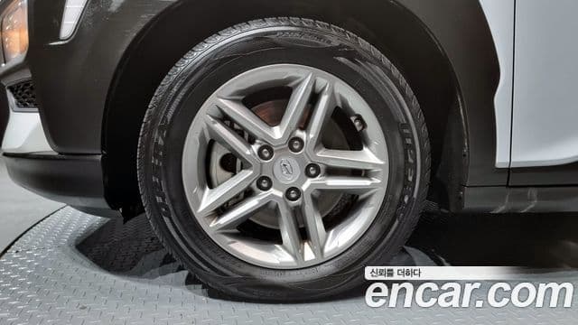 Hyundai Kona Modern Choice, 2020 все фото