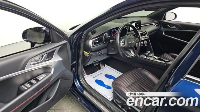 Genesis G70 Sport пакет, 2018 10