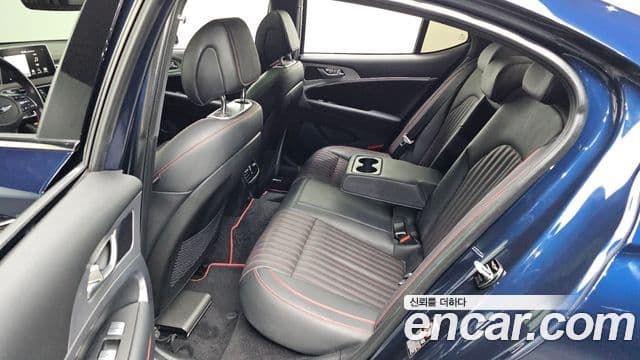 Genesis G70 Sport пакет, 2018 11