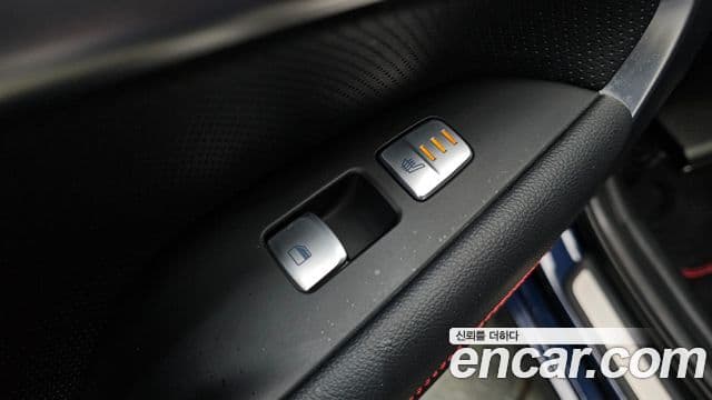 Genesis G70 Sport пакет, 2018 20