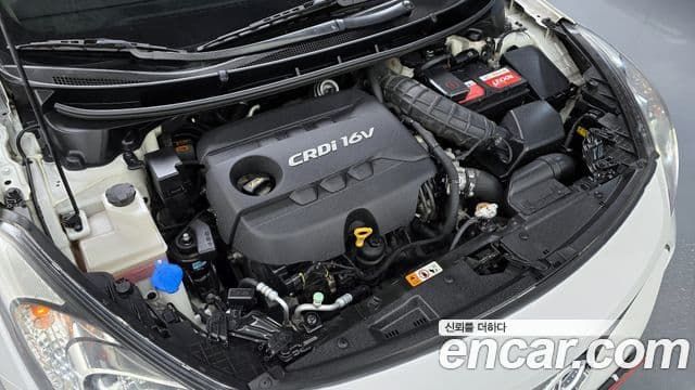 Hyundai i30(новый кузов / новое поколение) дизель 1.6 VGT Extreme, 2012 6