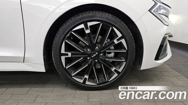 Kia The / новый New K5 3세대 Signature, 2024 все фото