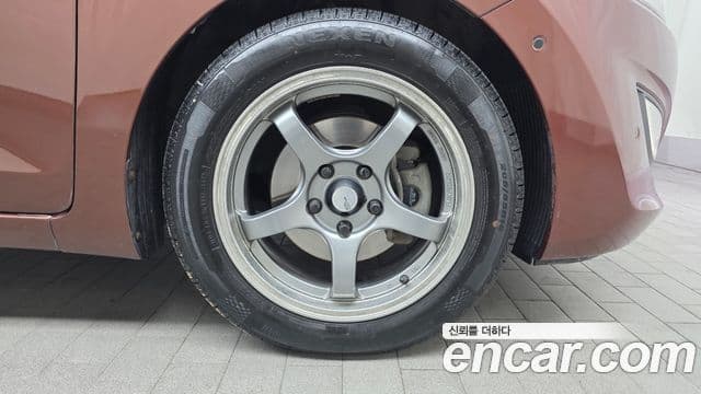 Hyundai i30(новый кузов / новое поколение) дизель 1.6 VGT Extreme, 2012 все фото