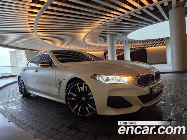 BMW 8시리즈 (G15) M850i xDrive Gran Coupe, 2023 1