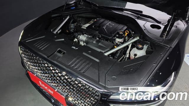 Genesis GV70, 2021 6