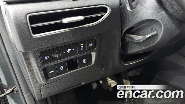 Hyundai Sonata (DN8) Premium Family, 2020 13